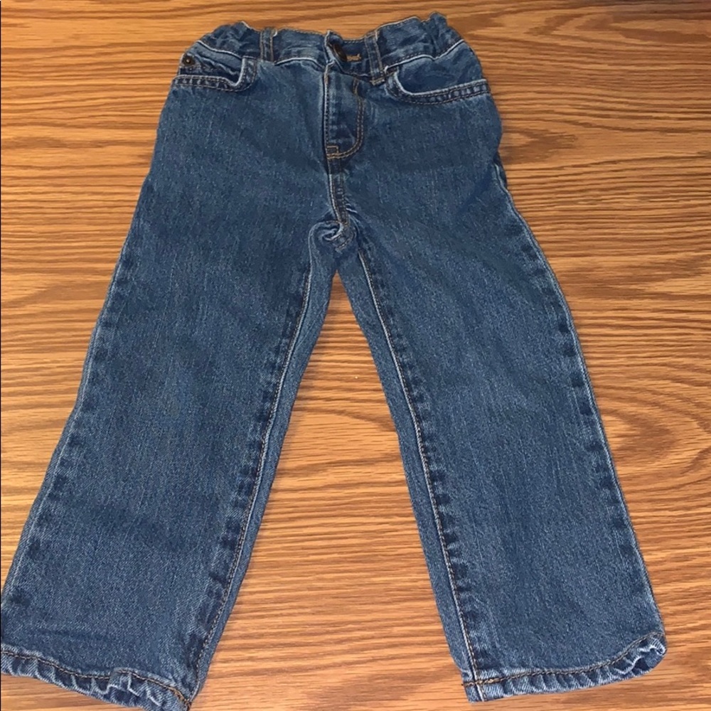 Button down and jeans - Picture 3 of 3